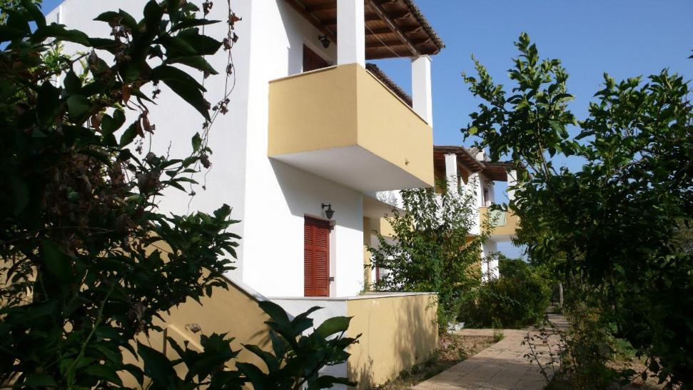 Socrates Studios&Apartments Acharavi  Exterior foto